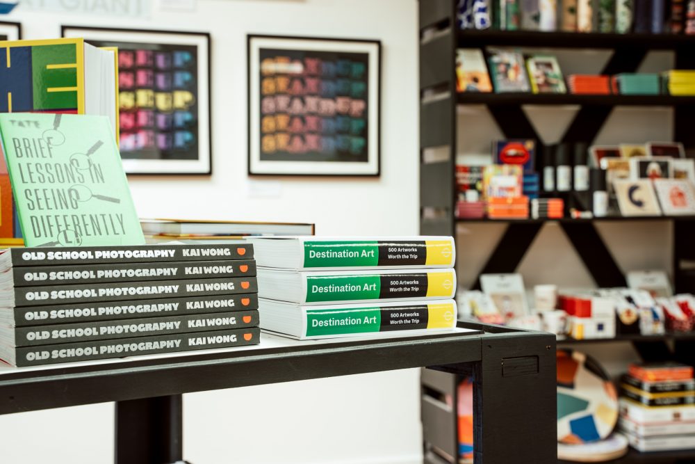 GIANT GALLERY – SHOP DESIGN